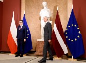 Polijas premjerministrs Mateušs Moraveckis un Latvijas premjers Krišjānis Kariņš kopīgā preses konferencē  - 4