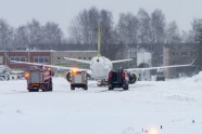 Lidostā Rīga lidmašīna noskrien no skrejceļa - 9
