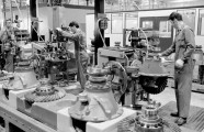 Final assembly of gearboxes 1982