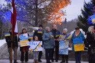 2. marta mītiņš Ukrainas atbalstam Latvijas un Igaunijas robežpunktā Unguriņos - 9