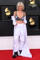 Grammy kleitas 2022 - 11