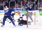 Hokejs, pasaules čempionāts, pusfināls: Somija - ASV  - 10