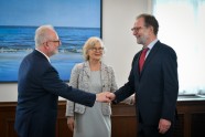 Somijas vēstniecei Latvijā pasniedz Triju Zvaigžņu ordeni - 2