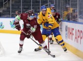 Hokejs, pasaules U-20 čempionāts: Latvija - Zviedrija - 11