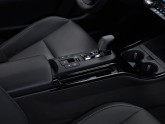 Toyota Prius Plug-in Hybrid - 5