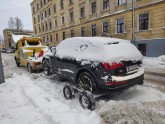 Rīgas pašvaldības policija evakuē automobiļus - 2
