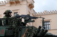 Latvijas un ārvalstu bruņoto spēku militārā parāde - 4