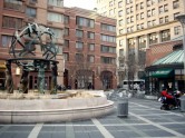 Worldwide-plaza-fountain