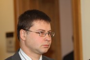 Dombrovskis tiekas ar Šķēli - 31