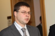 Dombrovskis tiekas ar Šķēli - 50