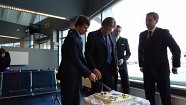 airBaltic viceprezidents Jānis Vanags, Rīgas mērs Nils Ušakovs, Siguldas mērs Uģis Mitrevics