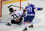 Latvijas hokejisti otrreiz uzvar Franciju - 20
