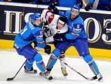 Latvijas hokeja izlase pieveic Itāliju - 16