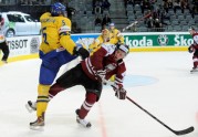Latvijas hokeja izlase piekāpjas Zviedrijai - 25