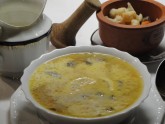 Суп-пюре из цветной капусты со сливками и грибами