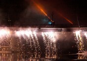 Pirmajos Ziemassvētkos atklāts atjaunotais Ventas tilts - 10