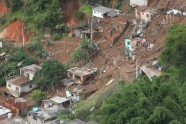 Plūdi un zemes nogruvumi Brazīlijā - 11