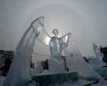 Latvijas komandas ledus skulptūra “Sapnis nomodā”