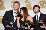 Grammy 2011 - 16