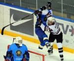 Latvijas U-18 hokeja izlase uzvar Kazahstānu - 21