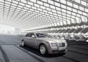 Pagarinātais 'Rolls-Royce Ghost'