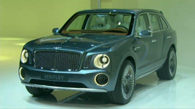 Новый внедорожник Bentley Exp 9f салон